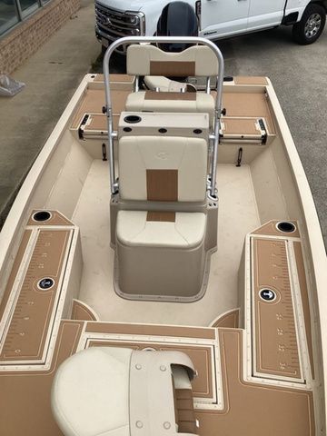 2025 G3 Bay 19 GX - 30