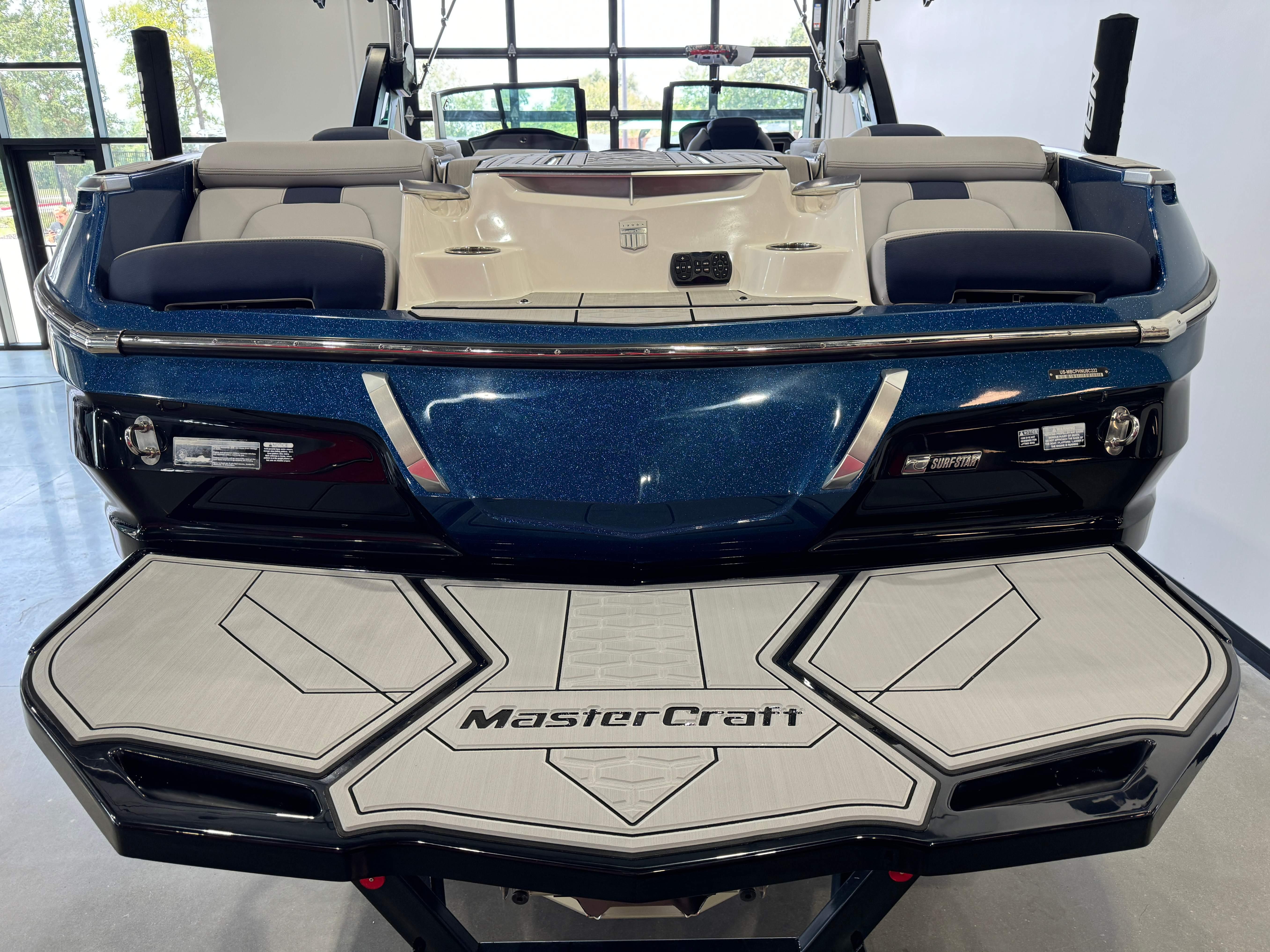 2022 MasterCraft X24 - 8