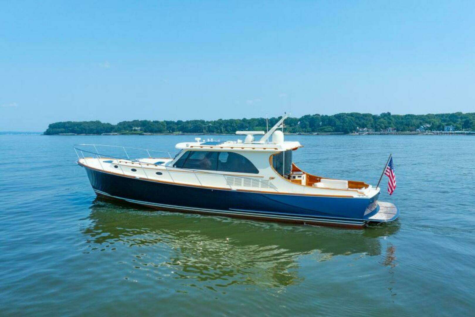 2012 Hinckley Talaria 48 - Image 37