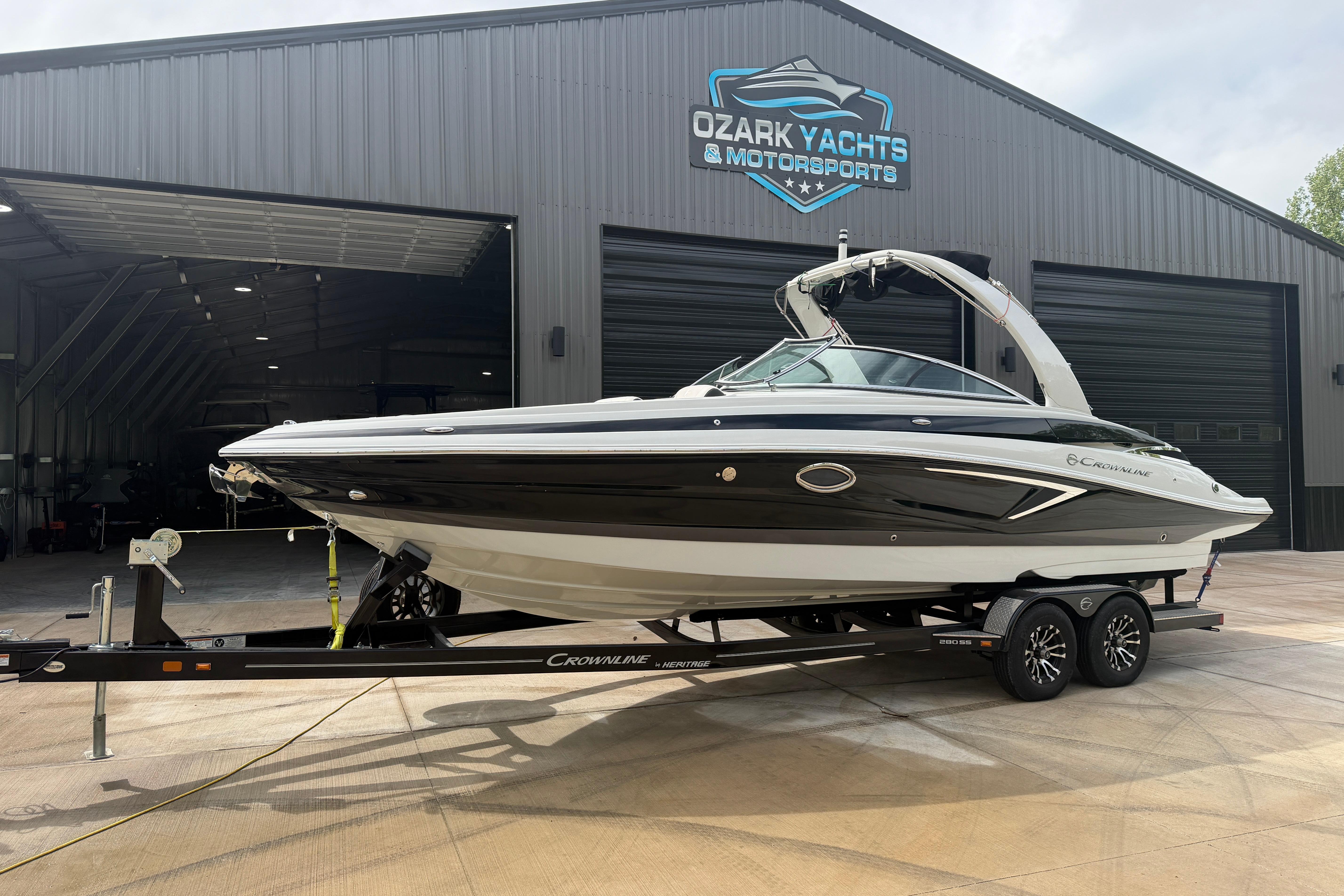 2023 Crownline 280 SS