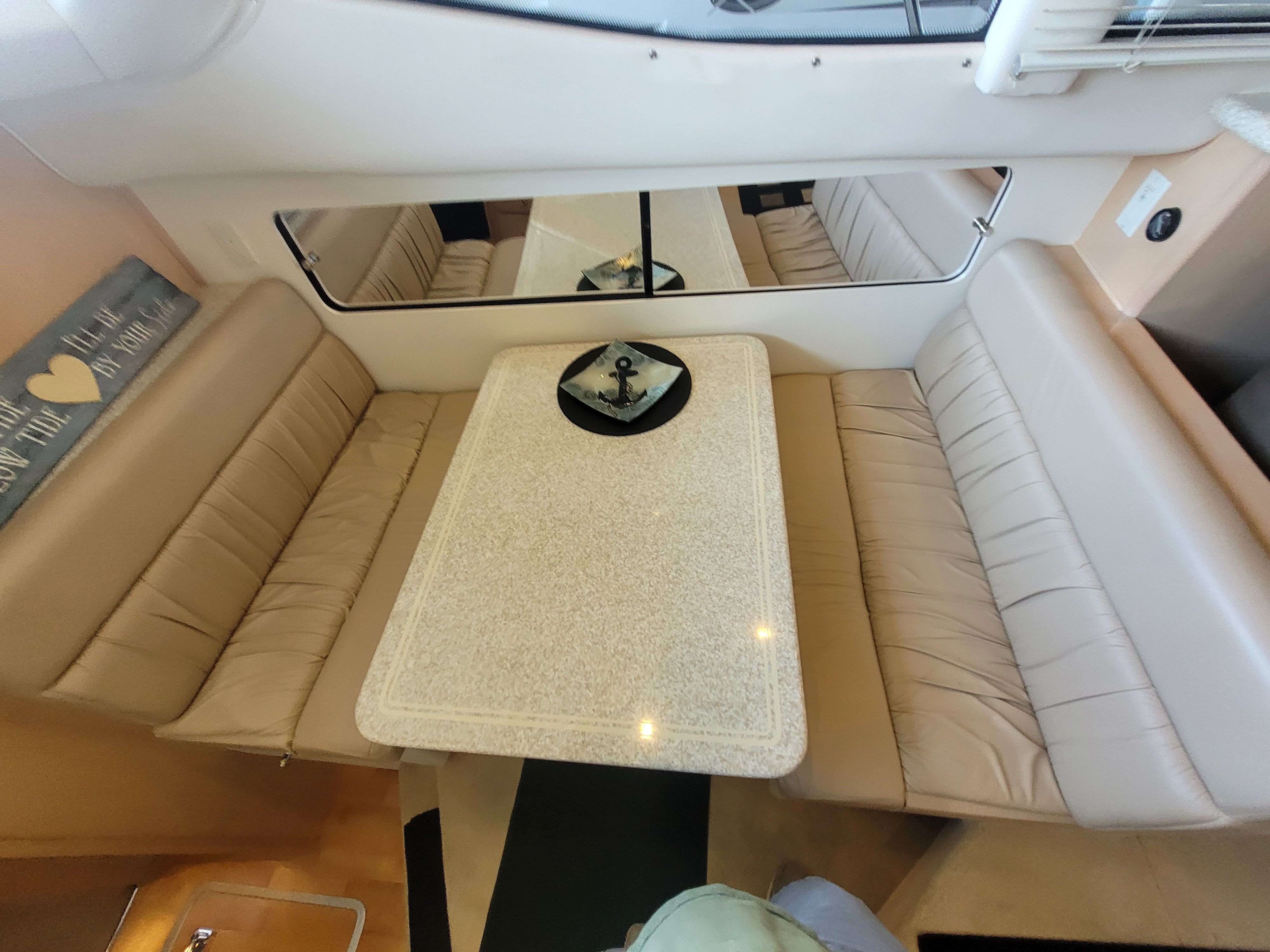 2000 Carver 356 Aft Cabin Motor Yacht - 16