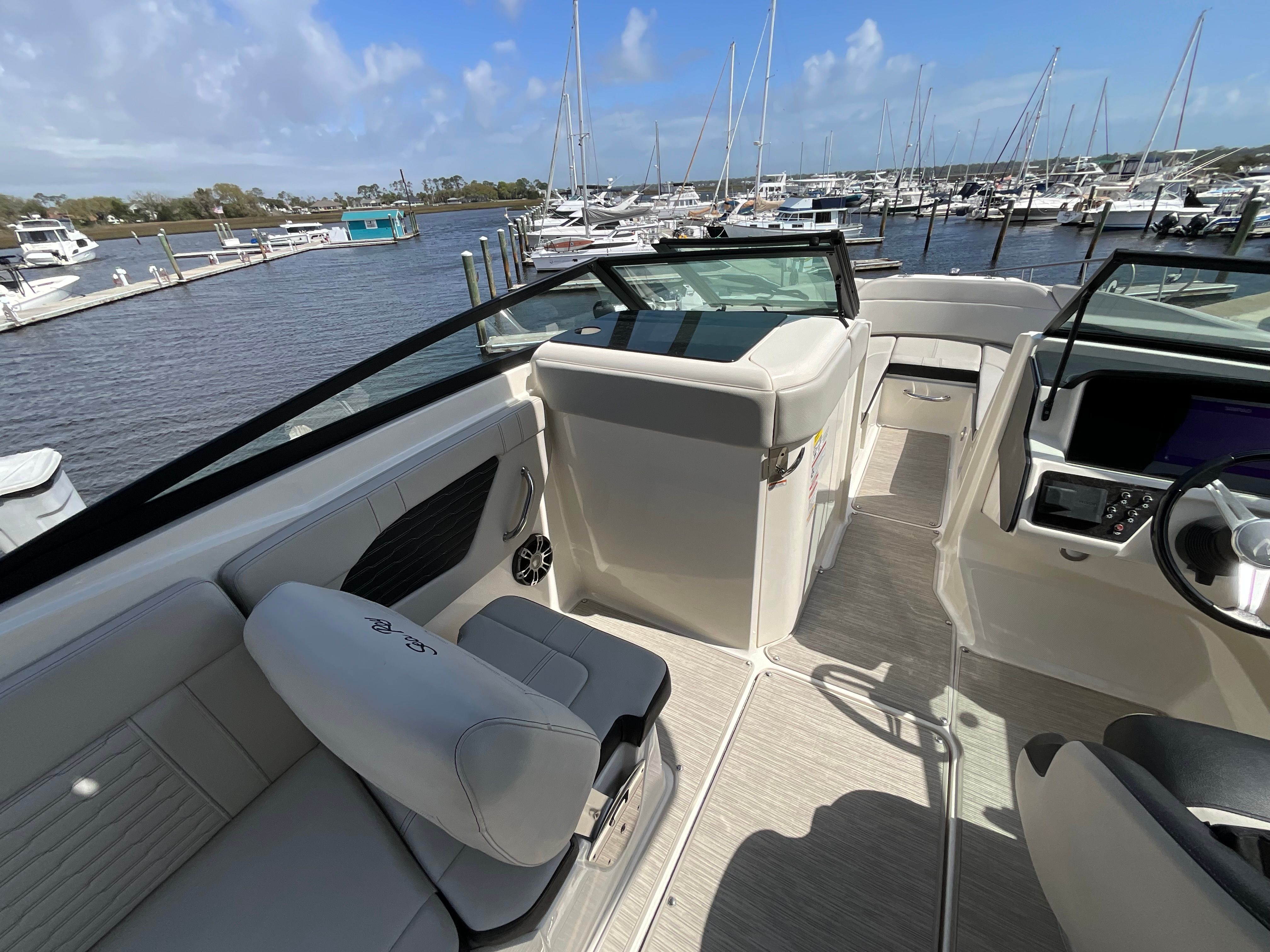 2021 Sea Ray 23 SPX - 9