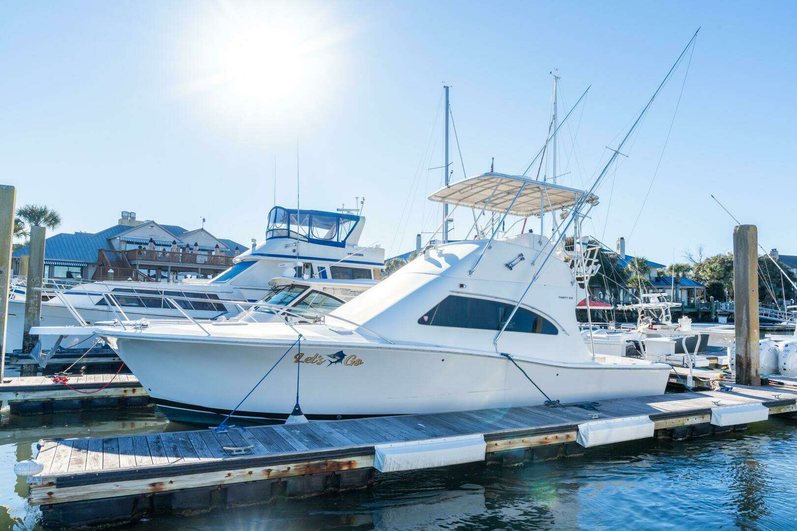 2004 Luhrs Convertible - Image 2