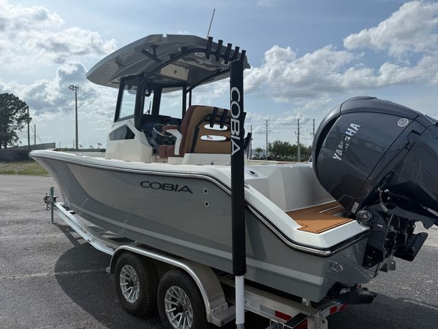 2027 Cobia 245 Center Console - 5