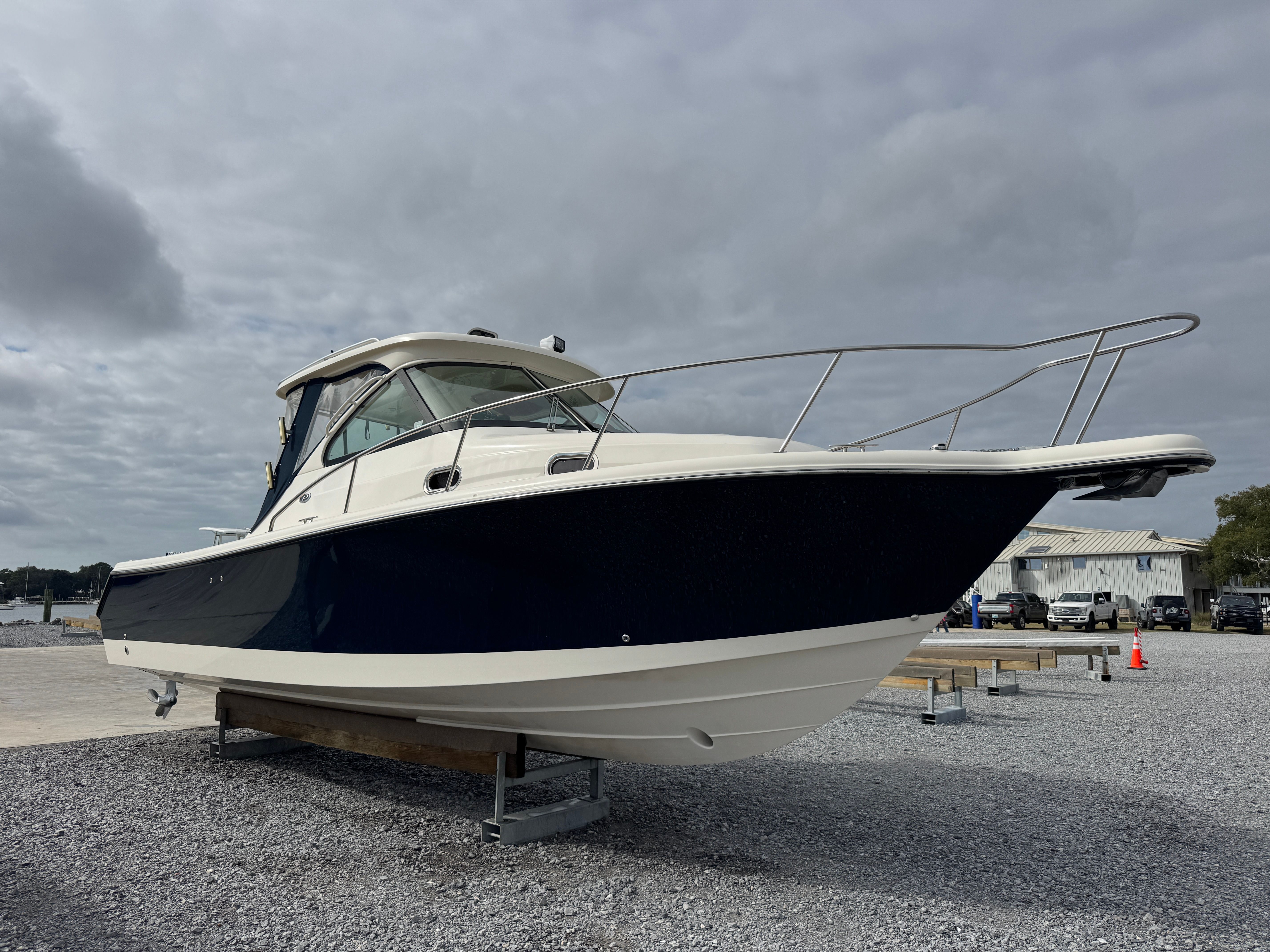 2008 Pursuit OS 315 Offshore - 9