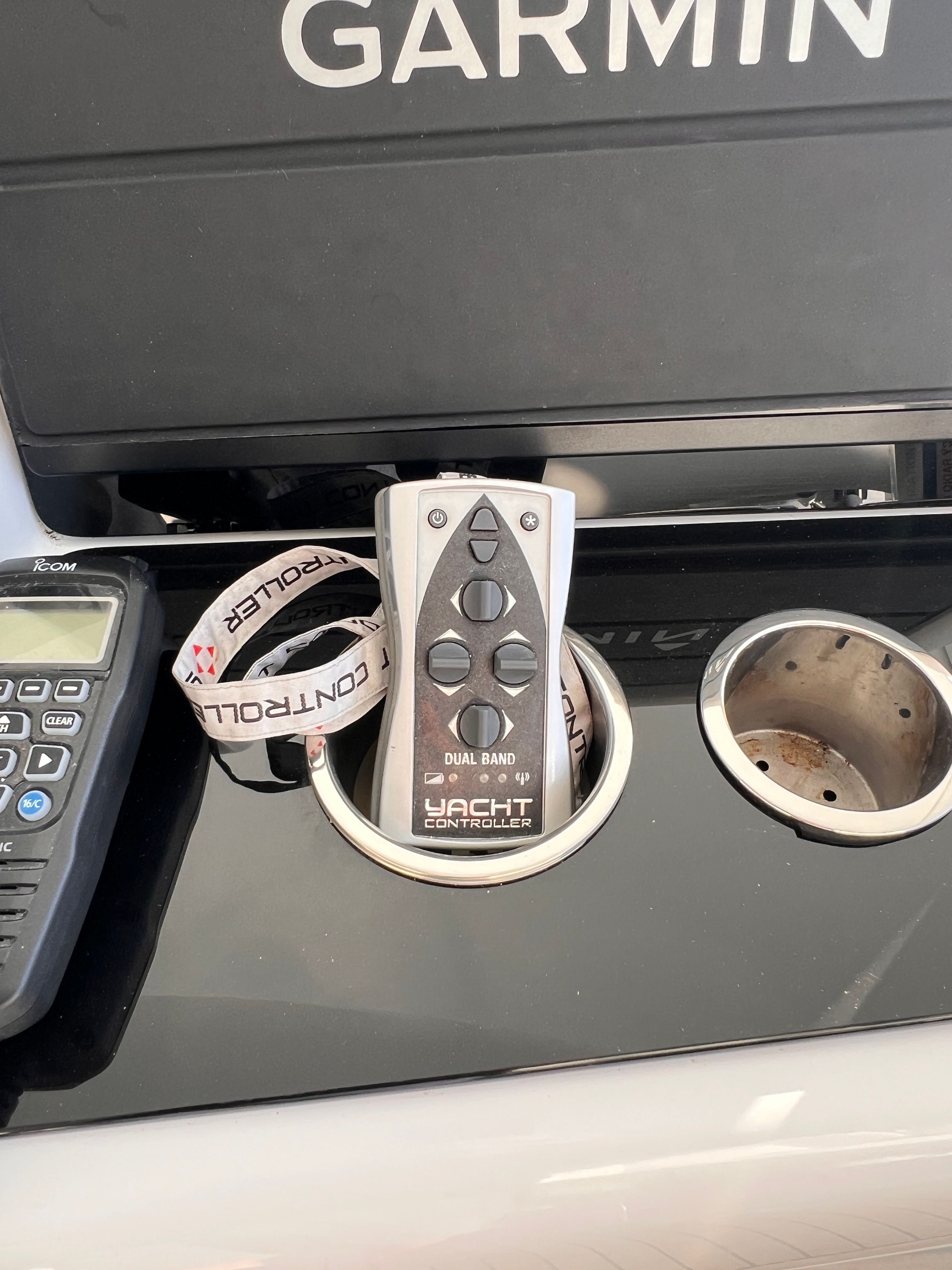 2006 Hatteras 64 Motor Yacht - 32