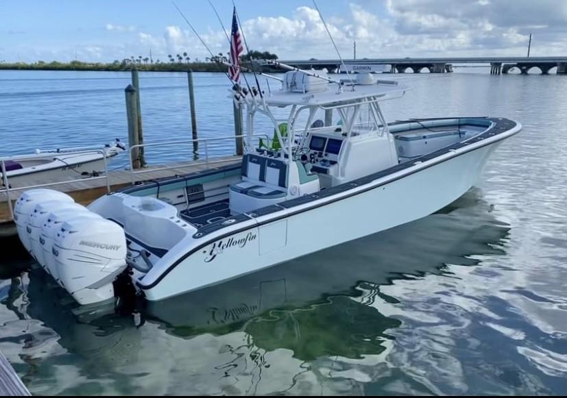 2016 Yellowfin 39 Offshore