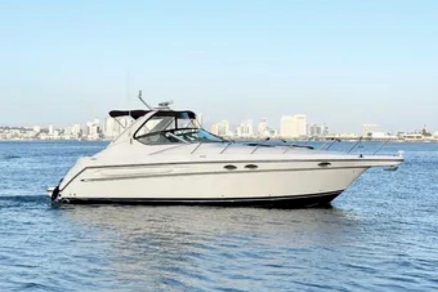 2000 Maxum 3700 SCR