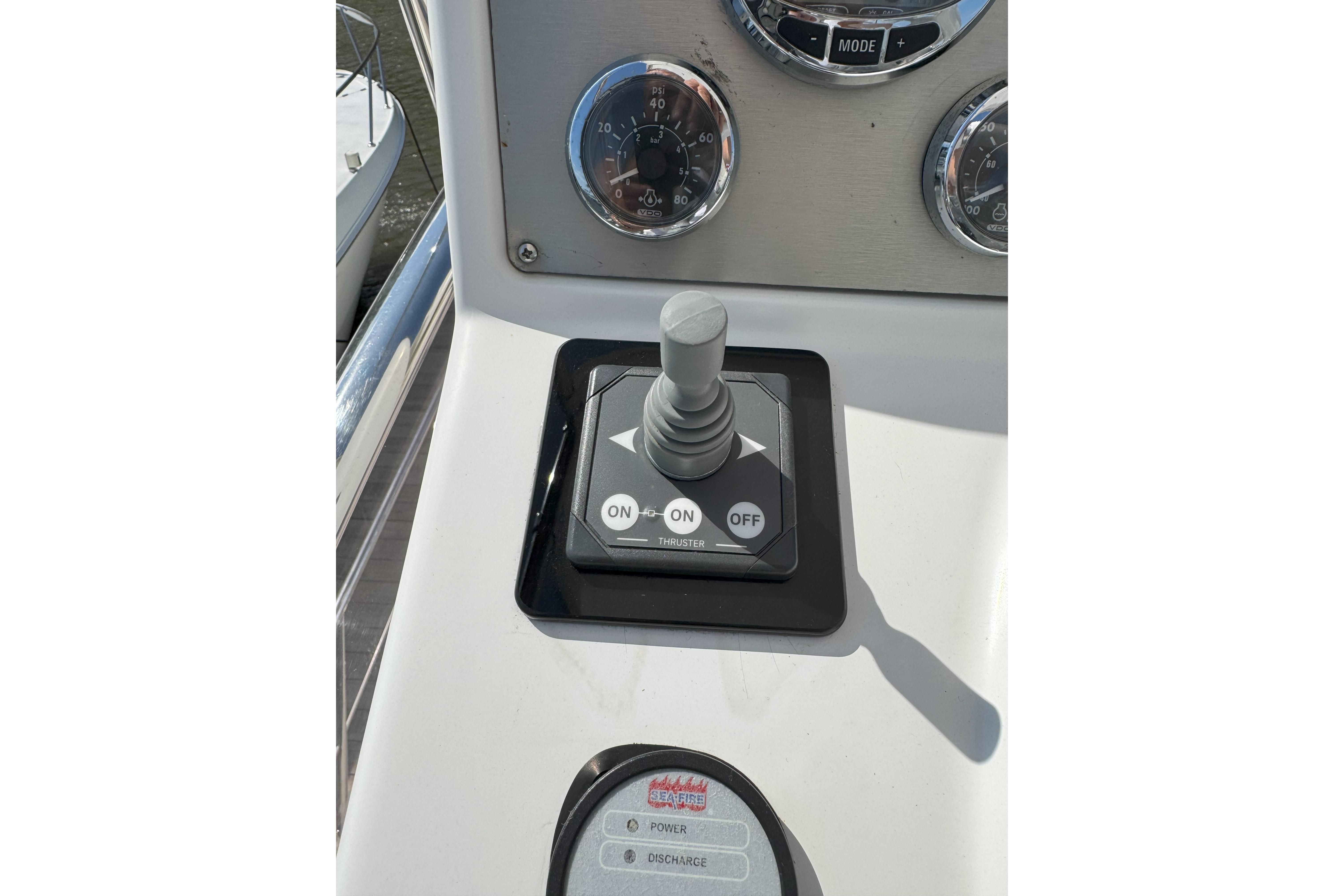 2014 Azimut 45 - 77