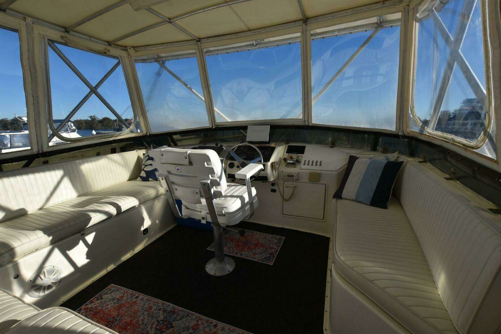 1993 Ocean Yachts 44 Motoryacht - Image 7