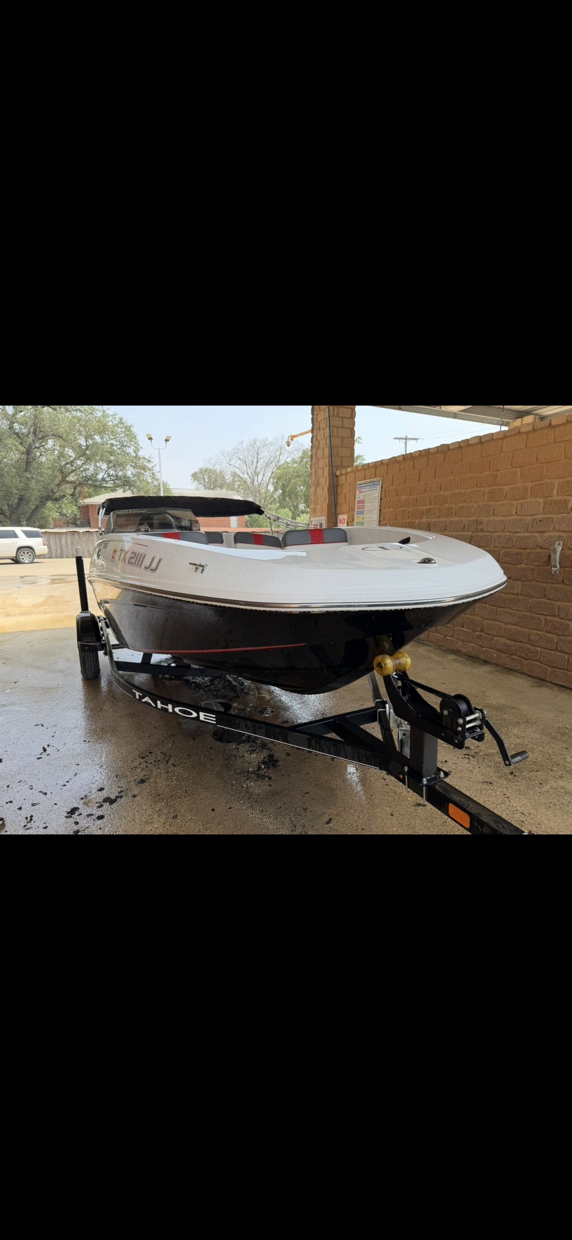 2021 Tahoe T16