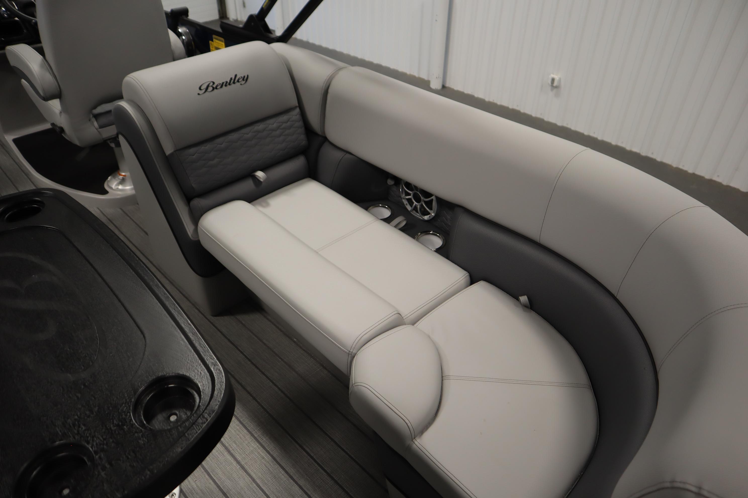 2025 Bentley Pontoons Elite 253 Admiral Tri-toon interior seating, luxurious gray upholstery.