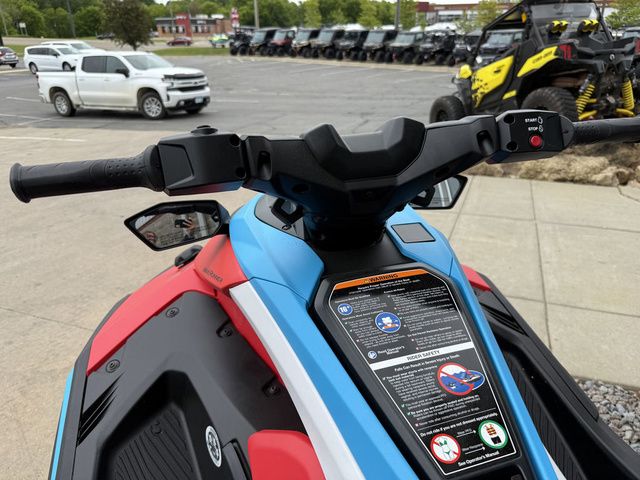 2025 Yamaha WaveRunner JetBlaster DLX 3-Up - 7