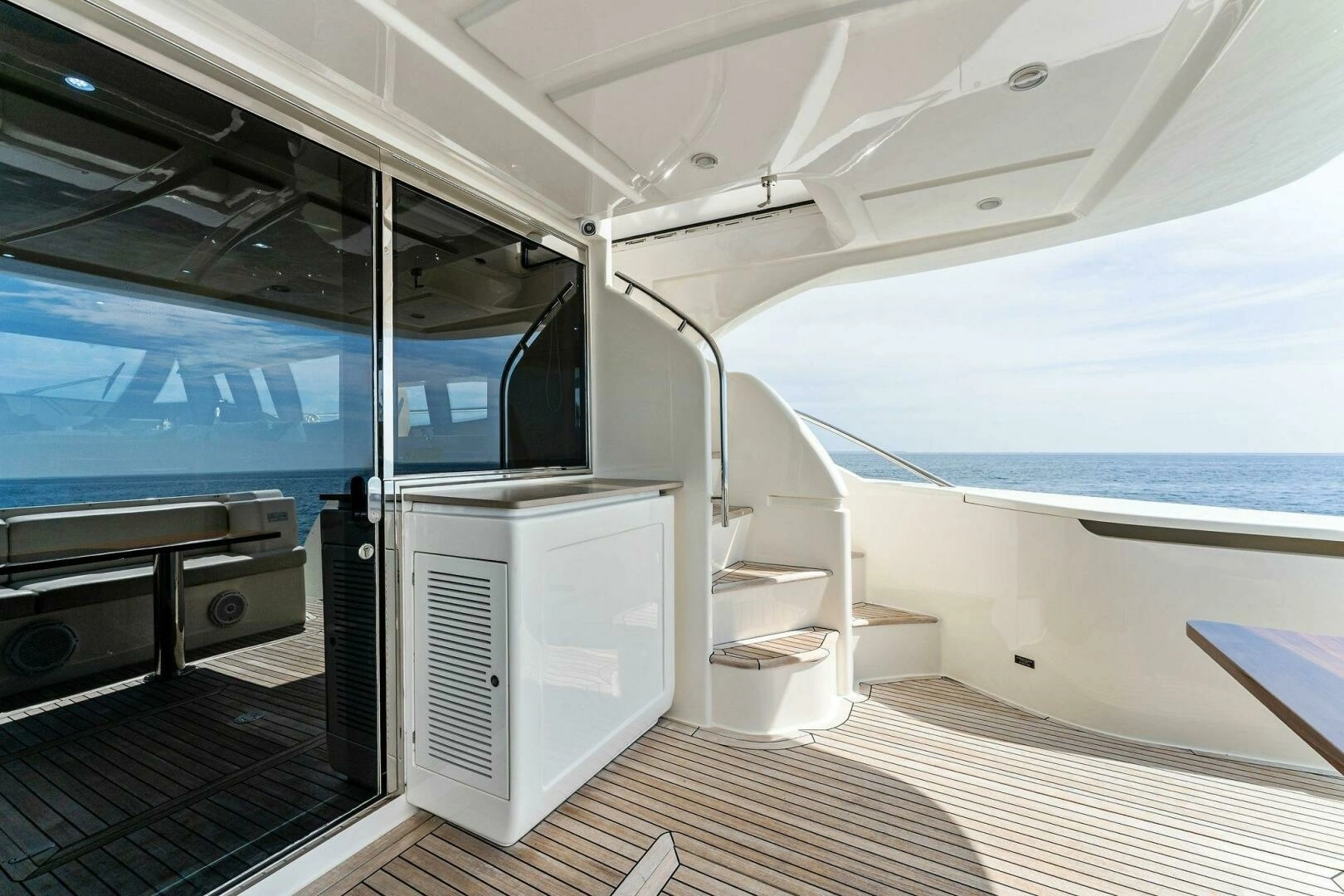 2013 Ferretti Yachts 620 - Image 51