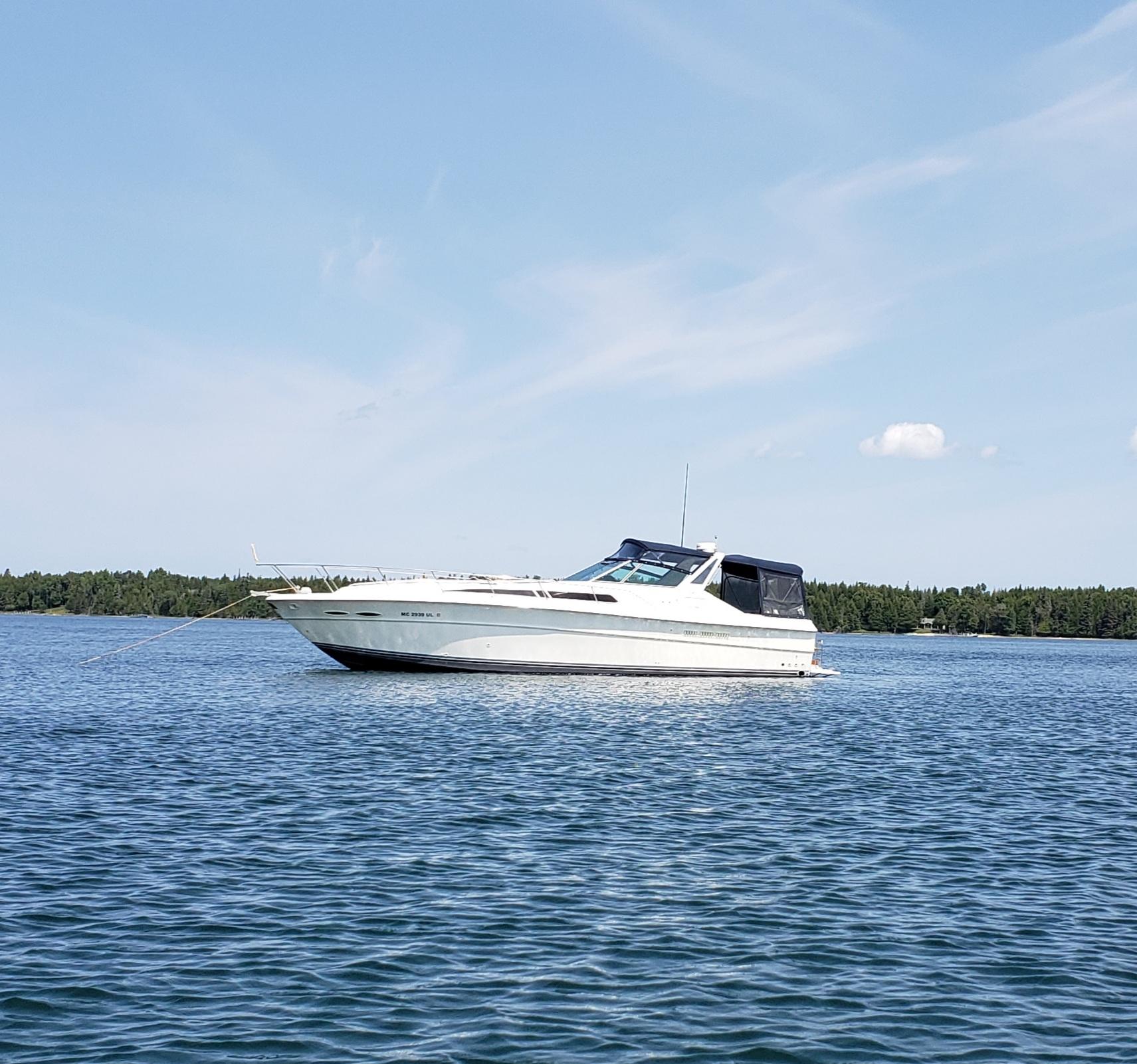 1989 Sea Ray 390 Express