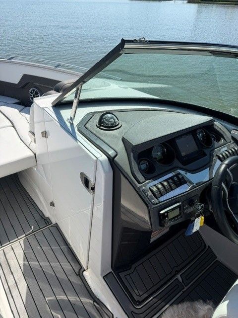 2018 Monterey 278SS Super Sport - 3