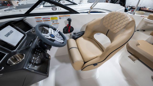 2024 Bayliner VR5 Bowrider OB - 15