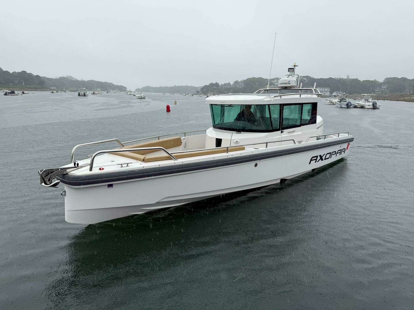2020 Axopar 28 Cabin w/Wet Bar - Image 4
