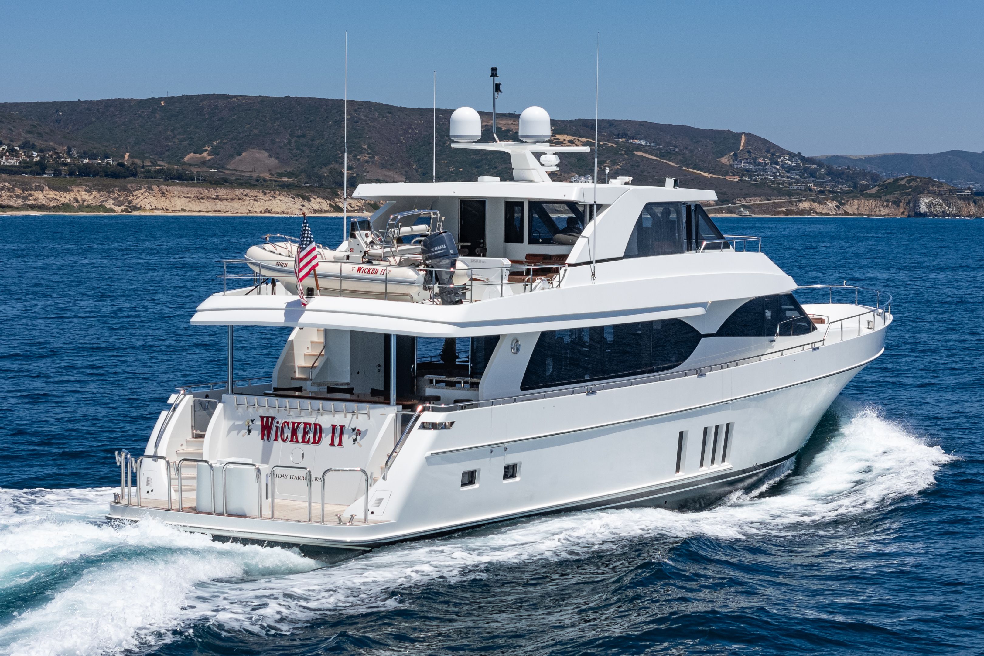 2015 Ocean Alexander 90 Skylounge Motoryacht - 9