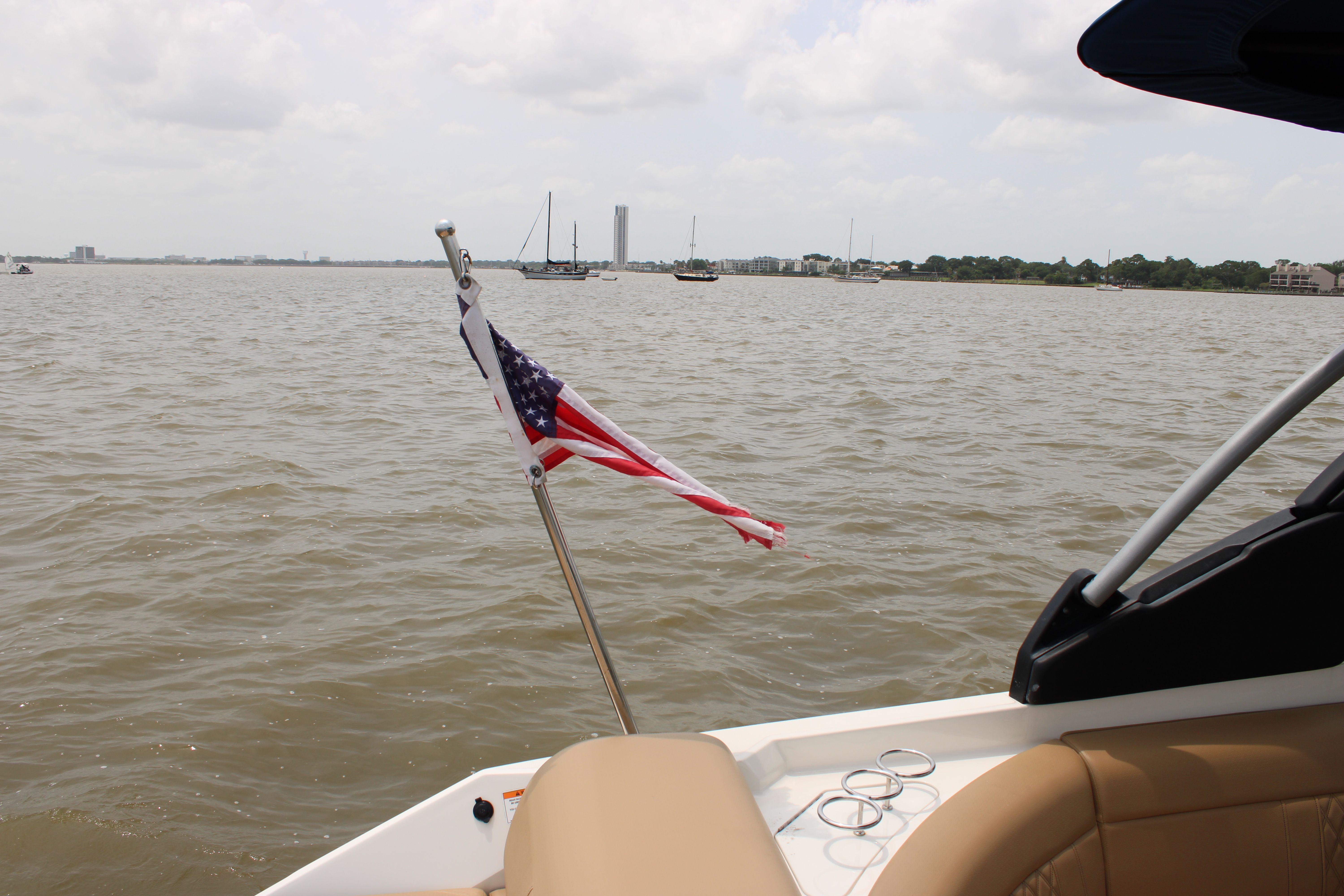 2020 Sea Ray SLX 280 - 13