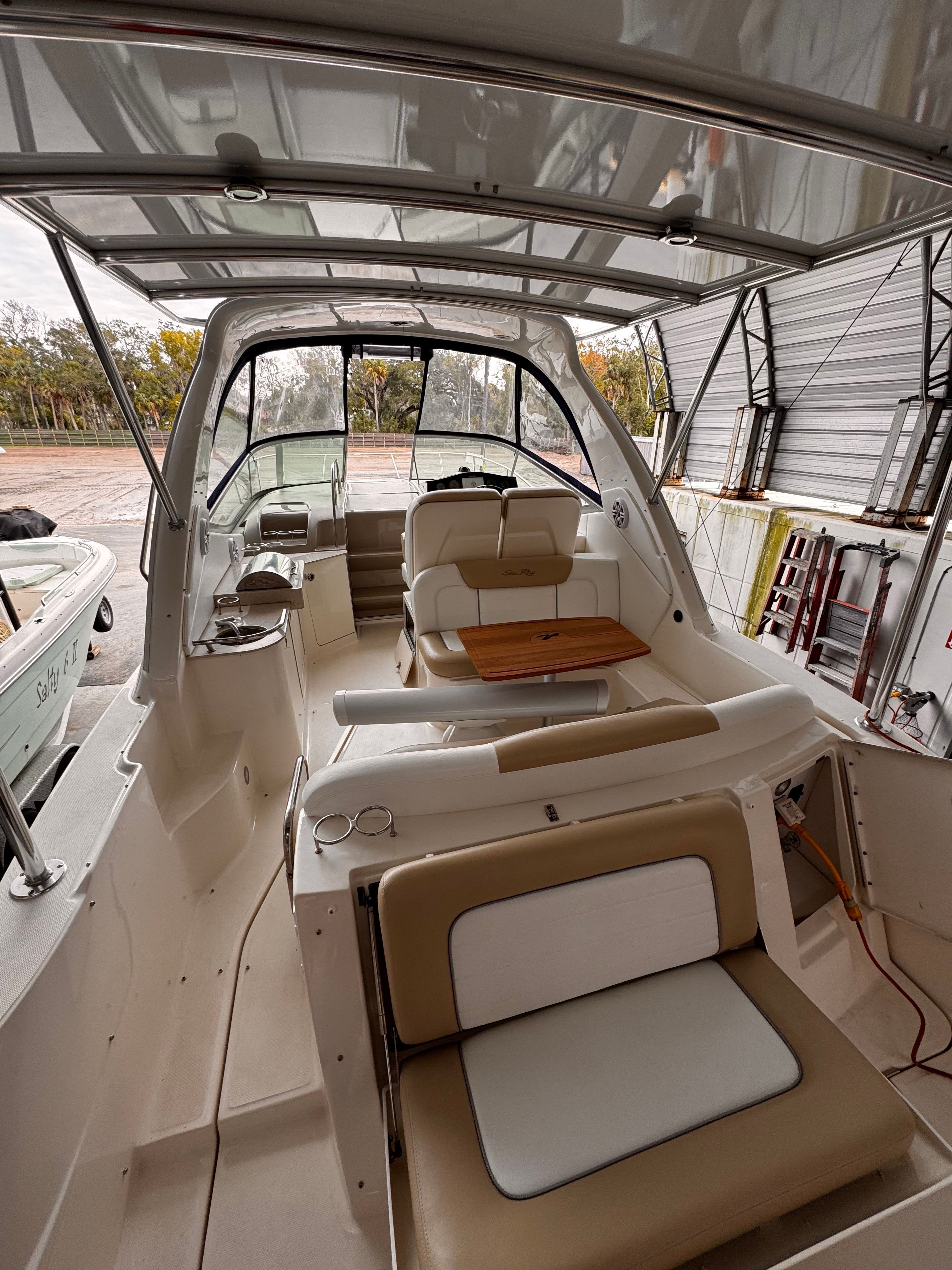 2008 Sea Ray Sundancer 310 - 39