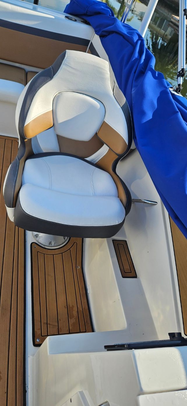 2022 Smoker Craft 231SVX OB DH - 26