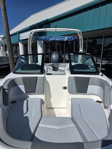 2026 Chaparral 21 SSi OB - 14