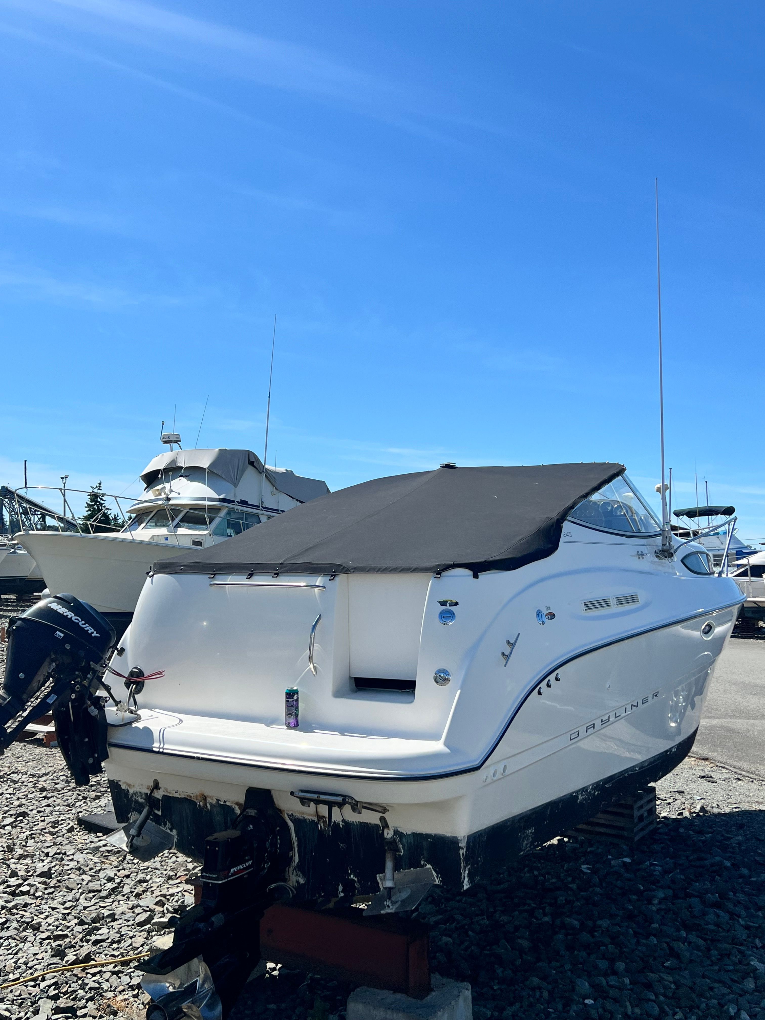 2005 Bayliner Cierra 245