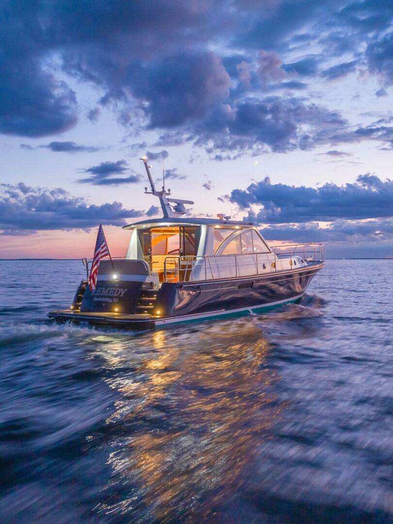 2014 Hunt Yachts — - Image 34