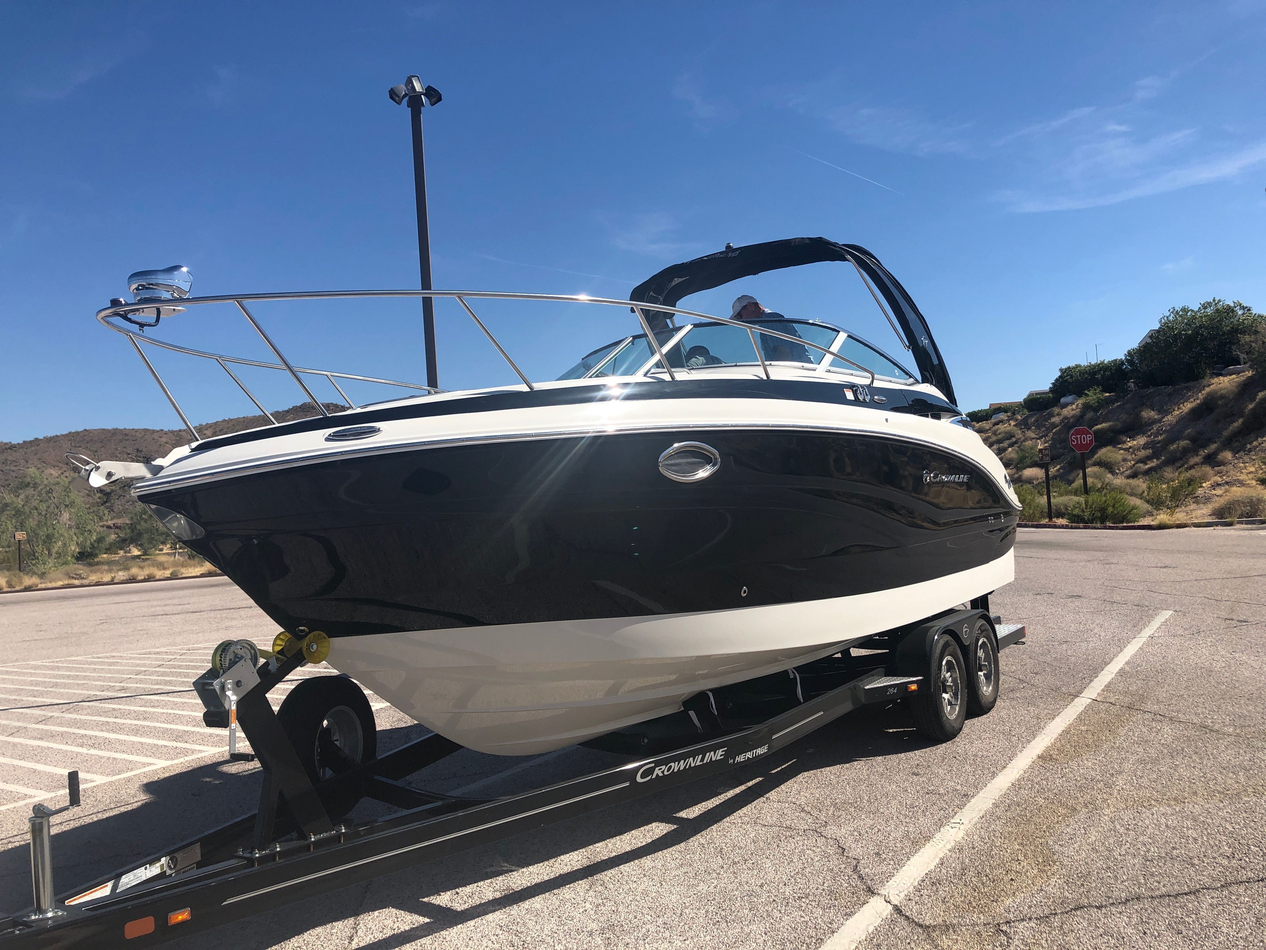 2020 Crownline 264 CR