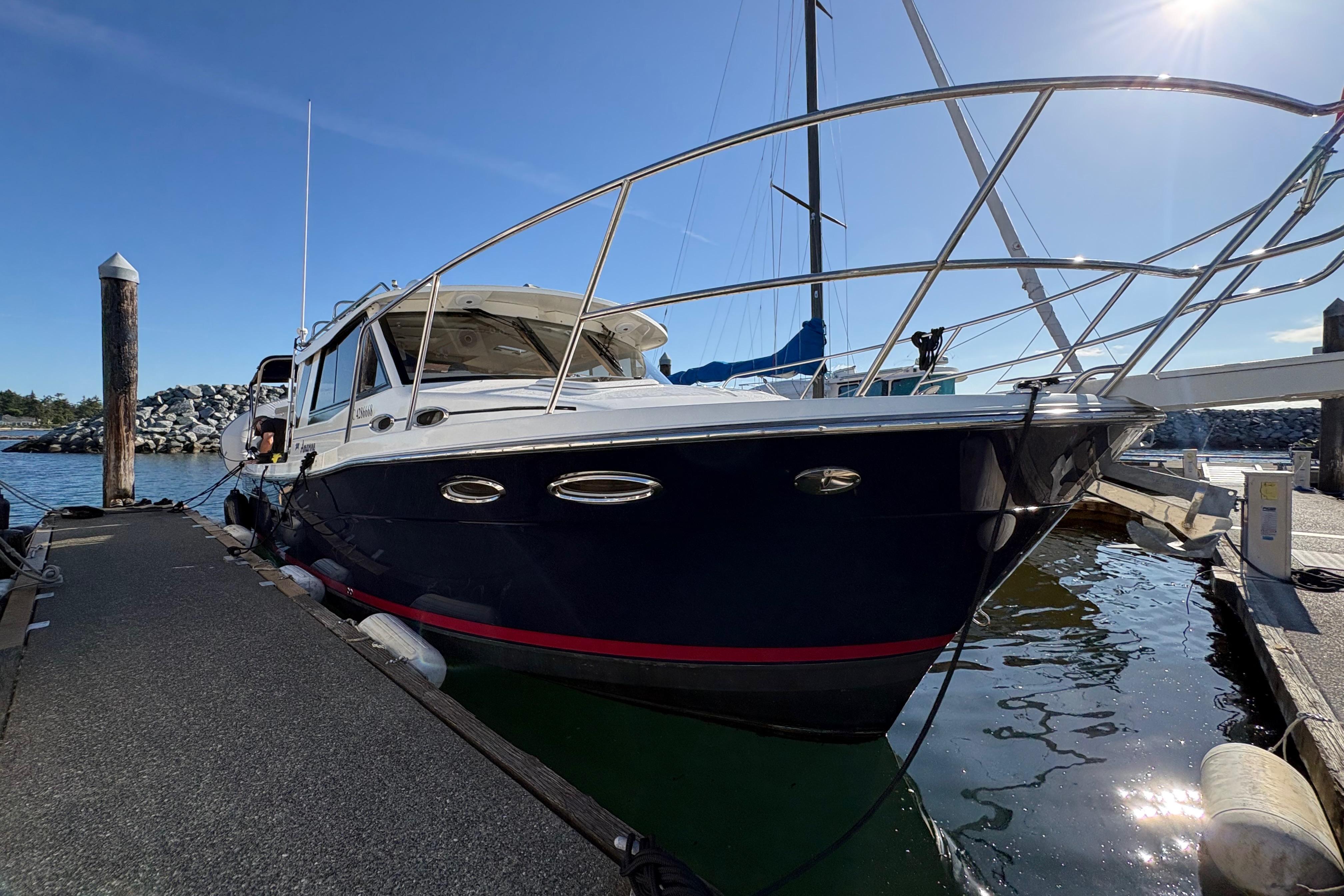 2014 Cutwater C-30 Sedan