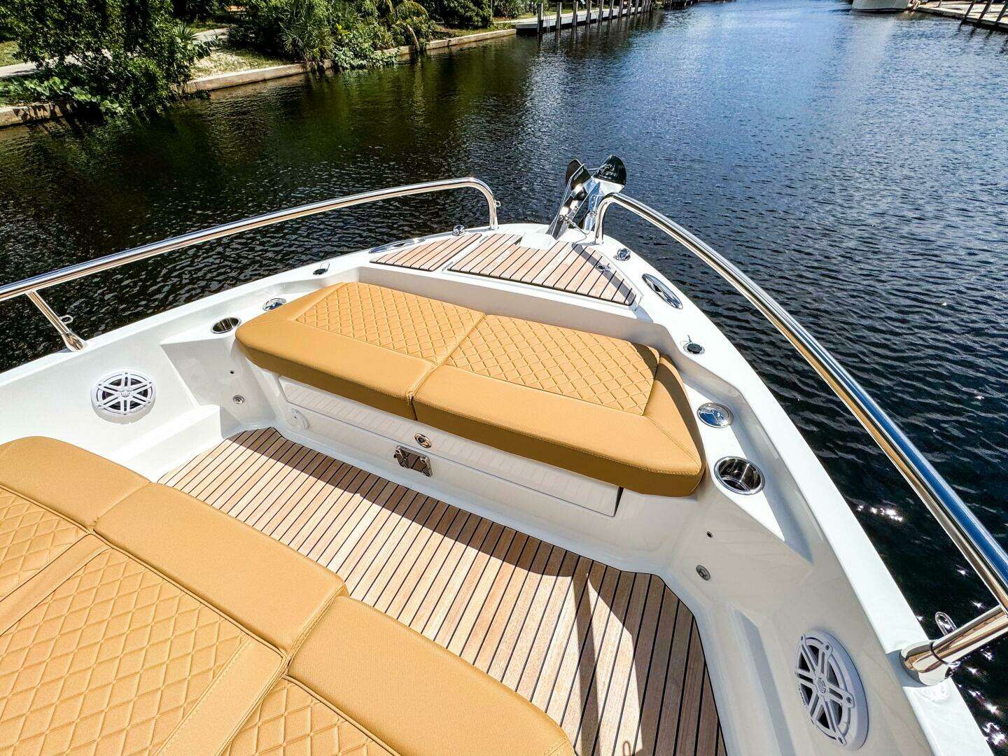 2025 Wellcraft 38 Explorer - Image 42