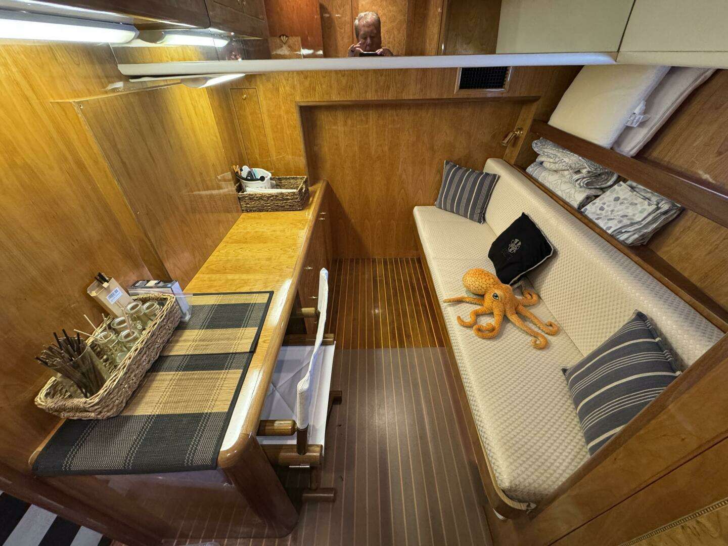 2004 Altima 55 Pilothouse - Image 48