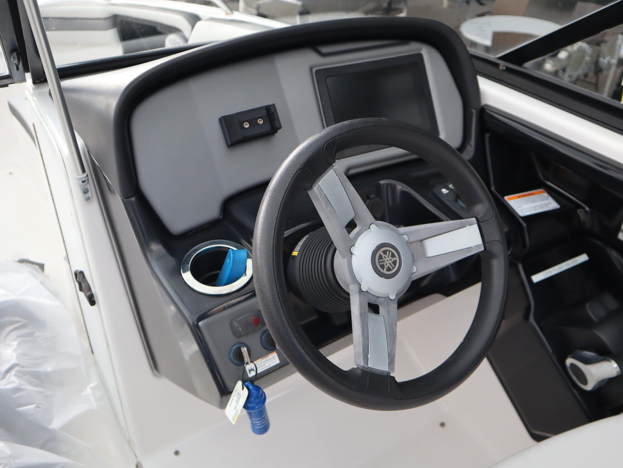 2019 Yamaha Boats AR240 - 11