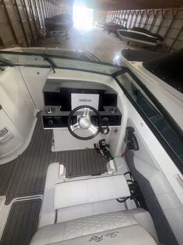 2025 Sea Ray SDX 290 - 14