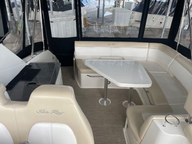 2014 Sea Ray Sundancer 350 - 6