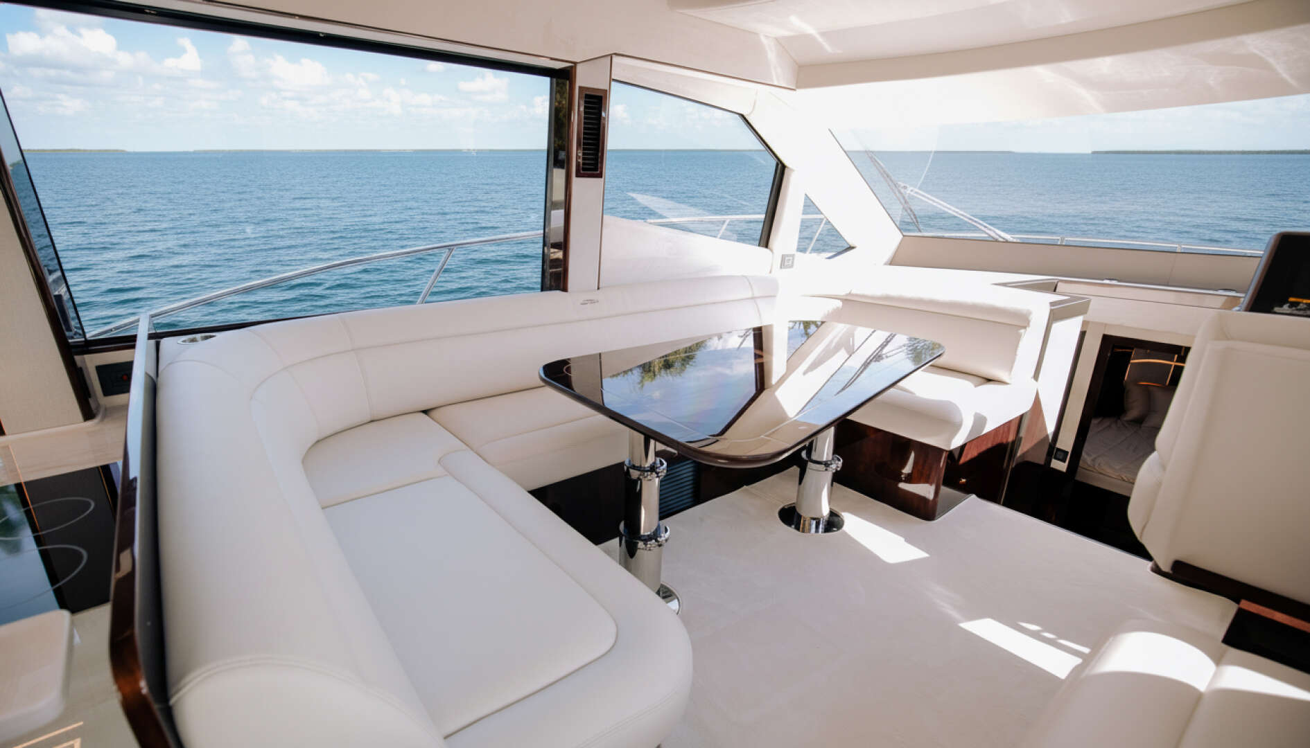 2026 Galeon 500 FLY - Image 32