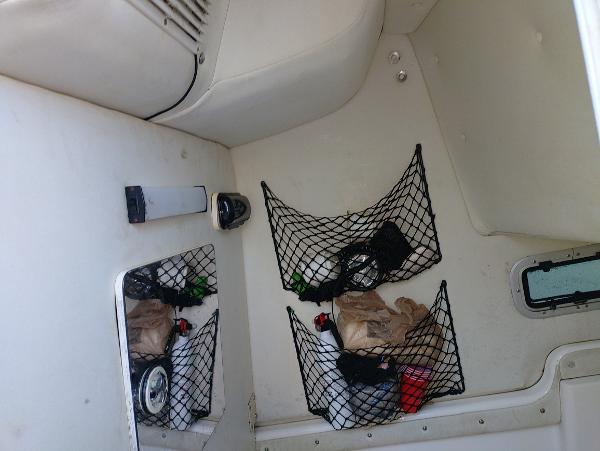 2002 Century 3200 Center Console - 7
