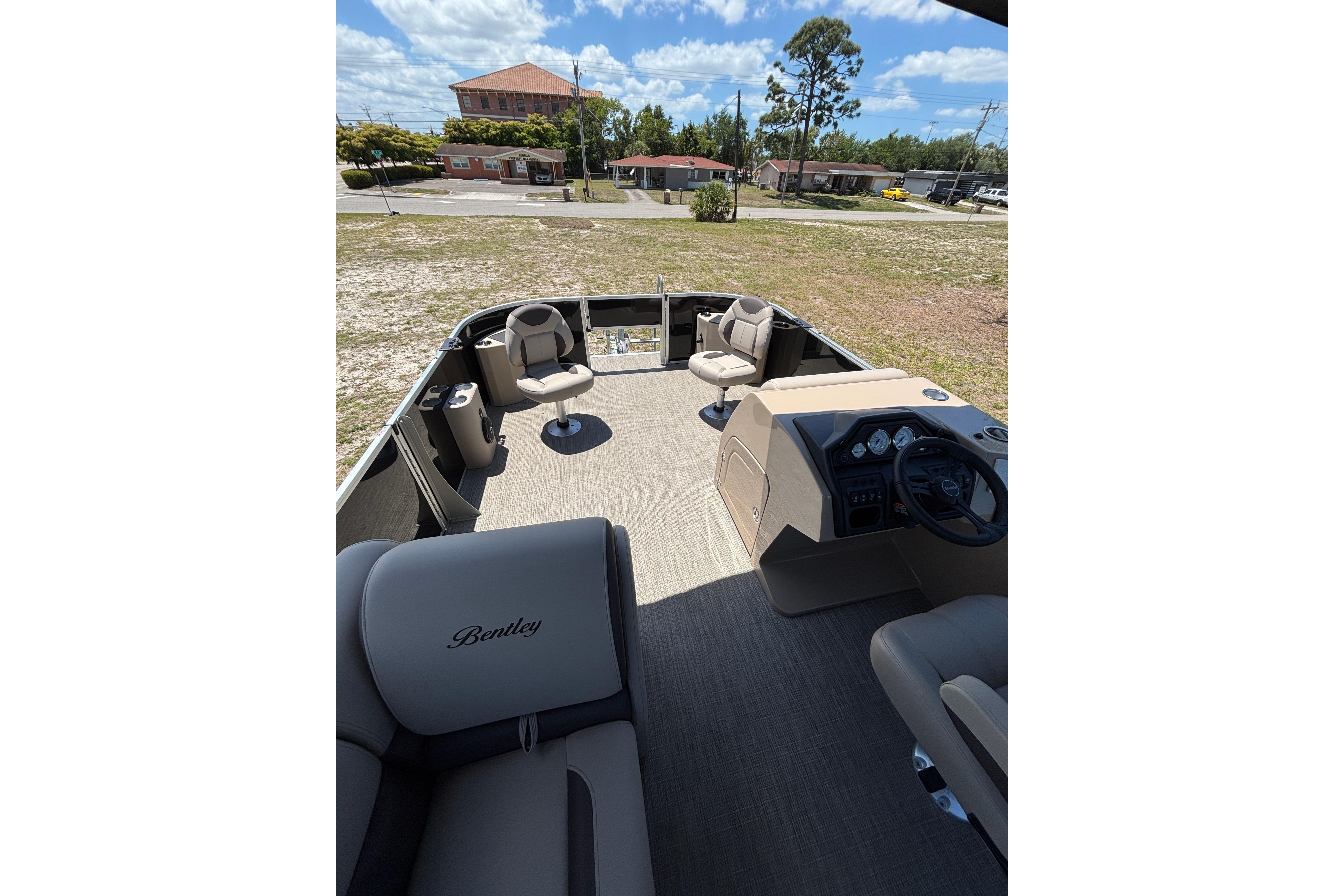 Interior view of Bentley Pontoons Fish 243 4-Point 2026.