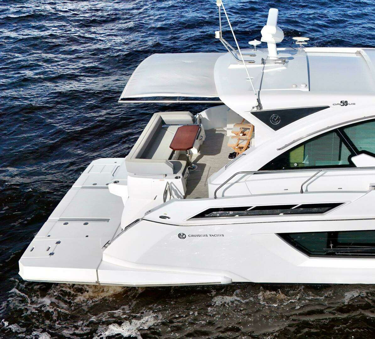 2020 Cruisers Yachts 50 Cantius - Image 53