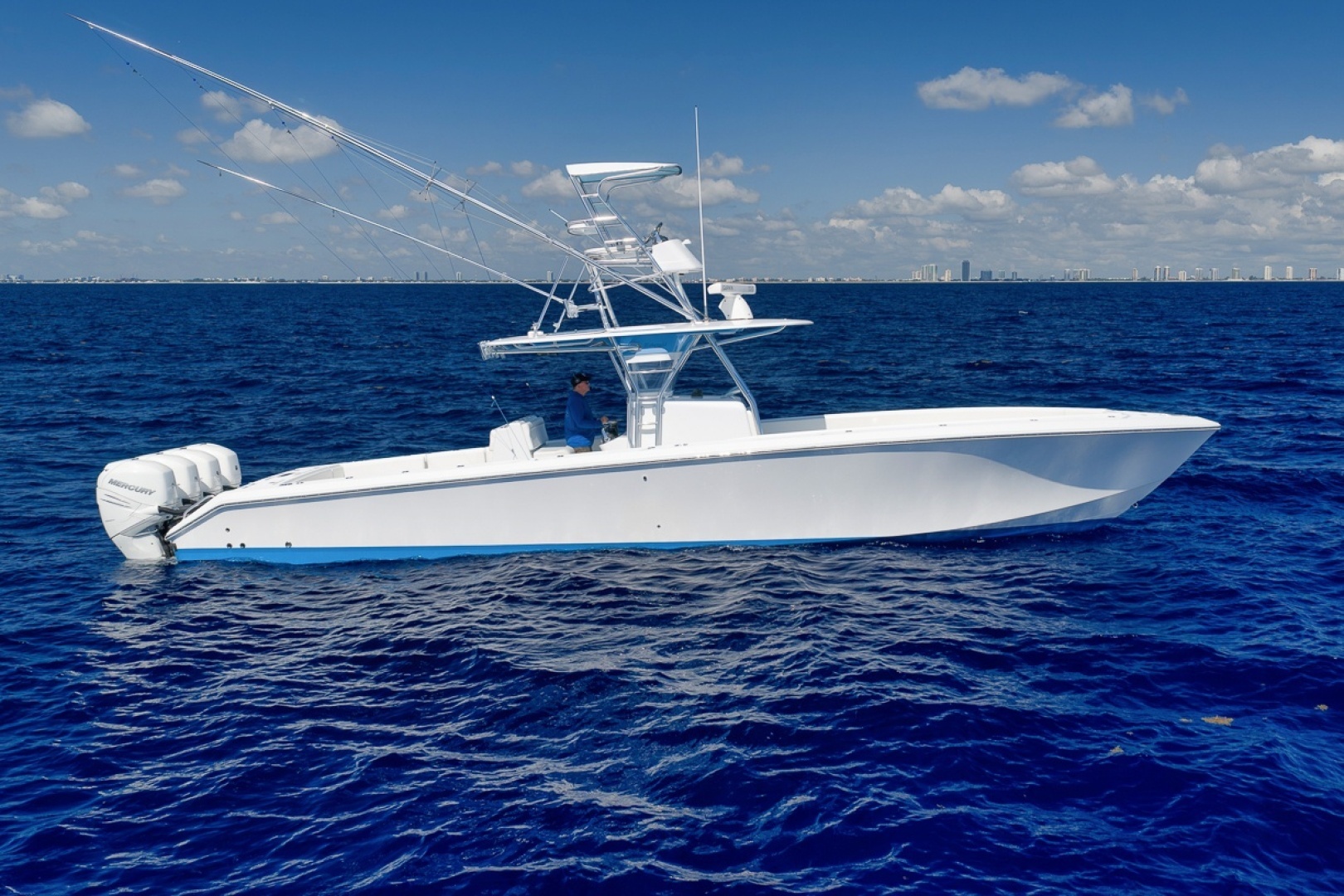 2017 Bahama 41CC - Image 2