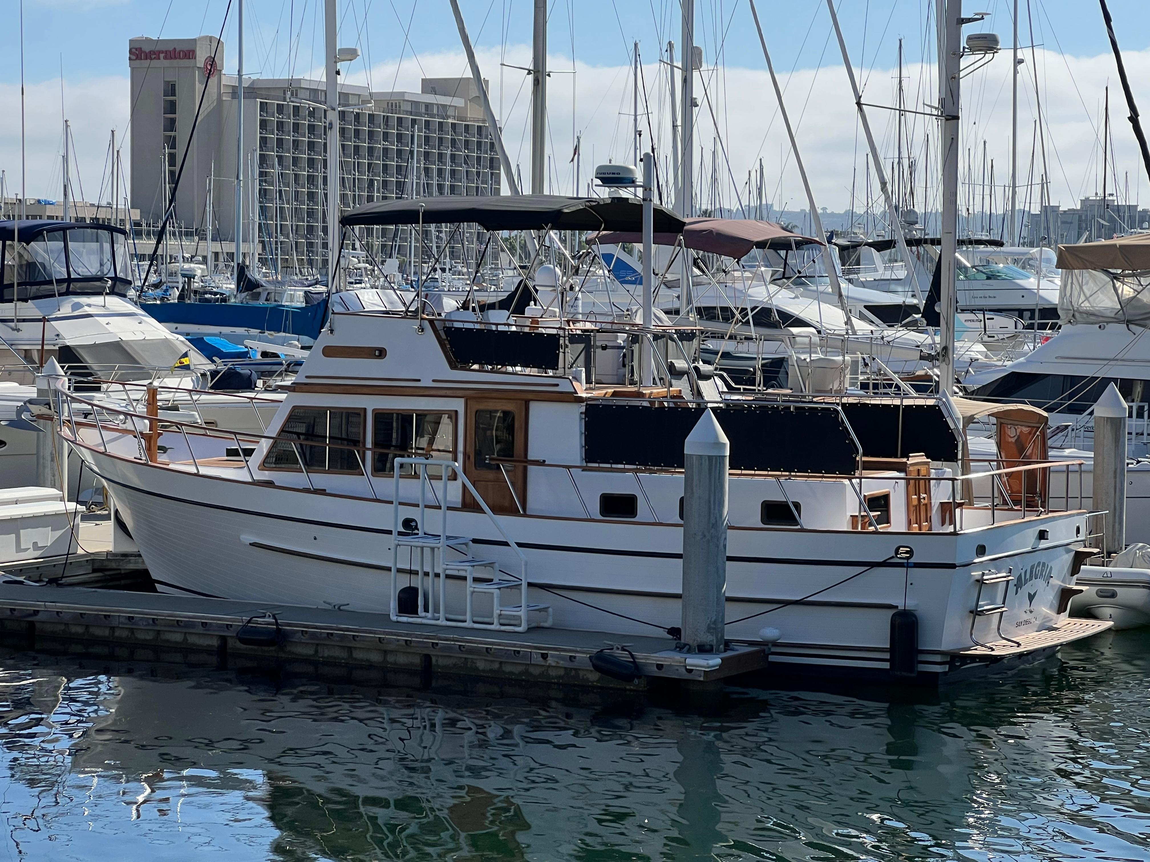 1984 DeFever 41 Trawler