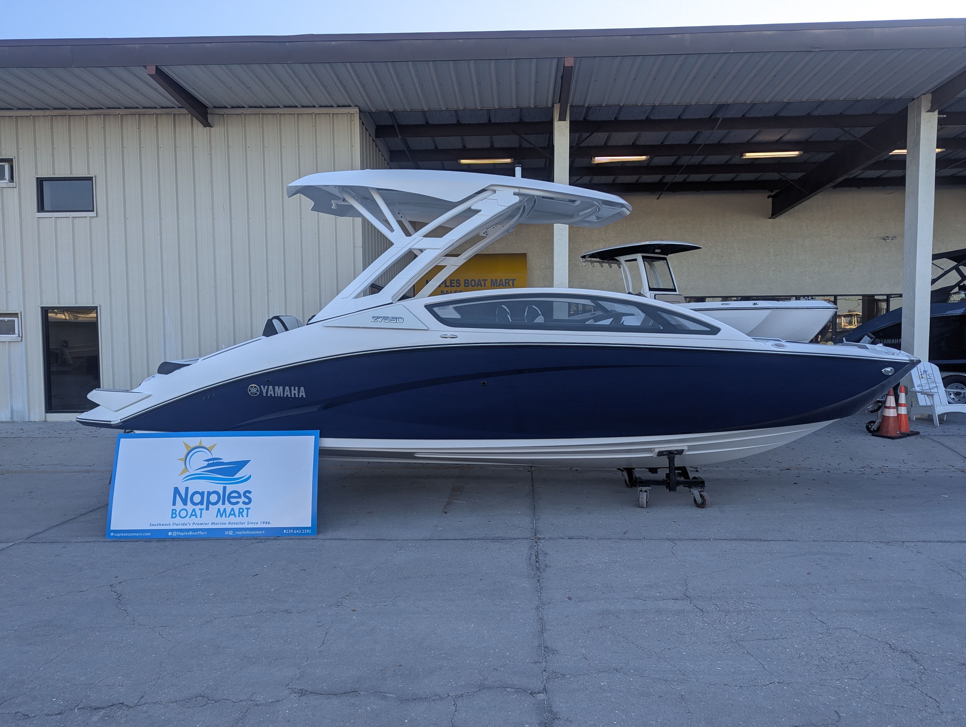 2026 Yamaha Boats 275 SD