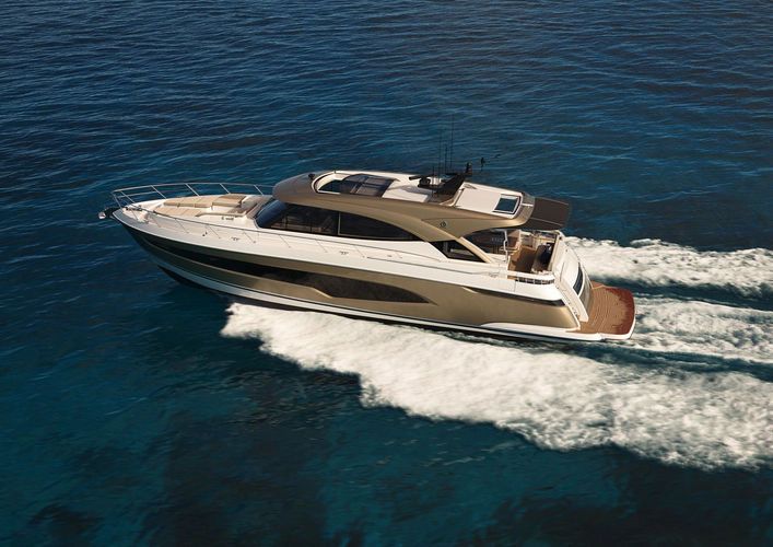 2027 Riviera 6200 Sport Yacht