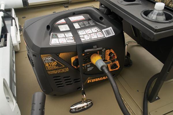 2026 Tracker Grizzly 2072 CC Sportsman Kicker - 77
