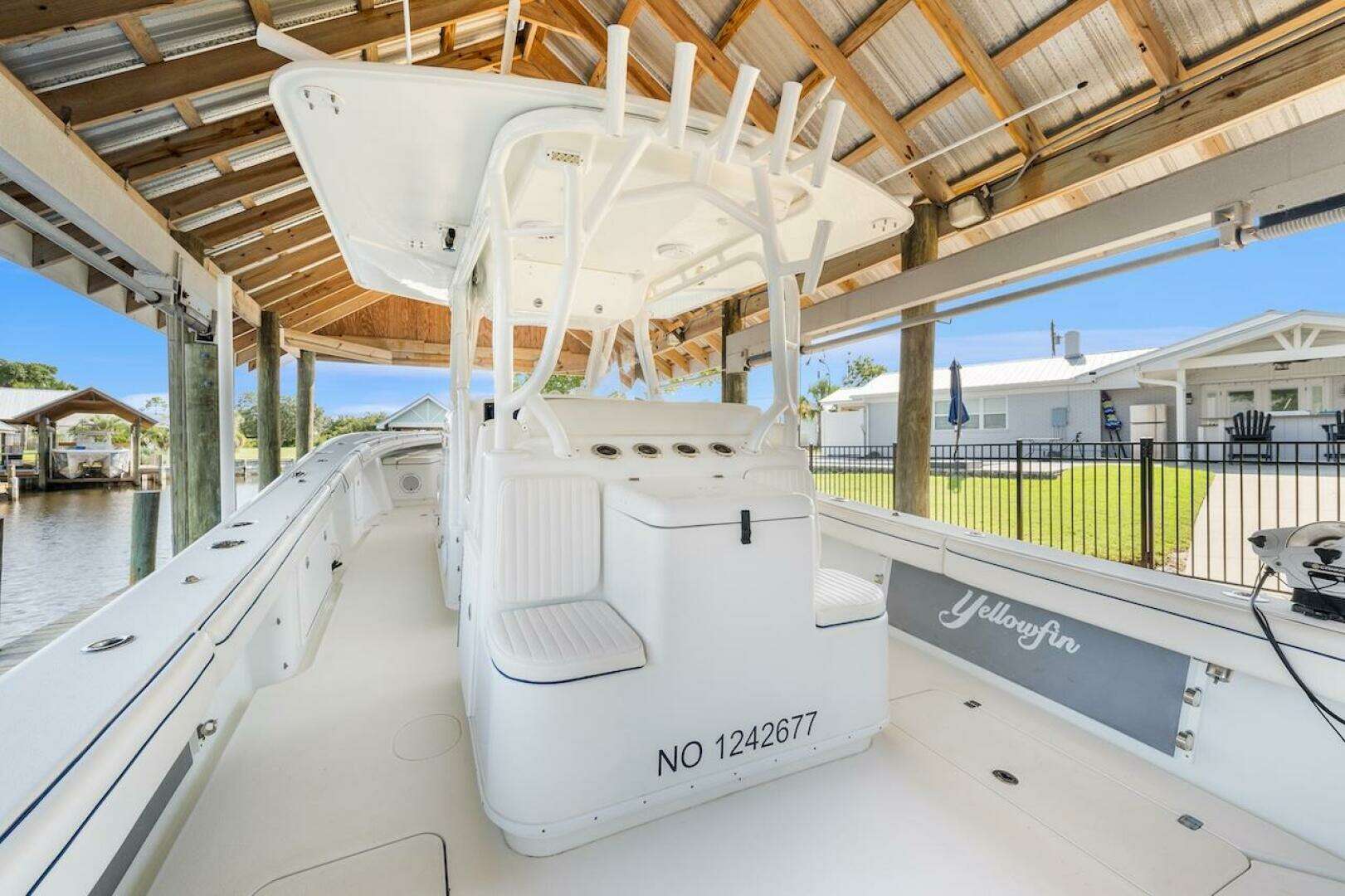2013 Yellowfin 39 Offshore - Image 19