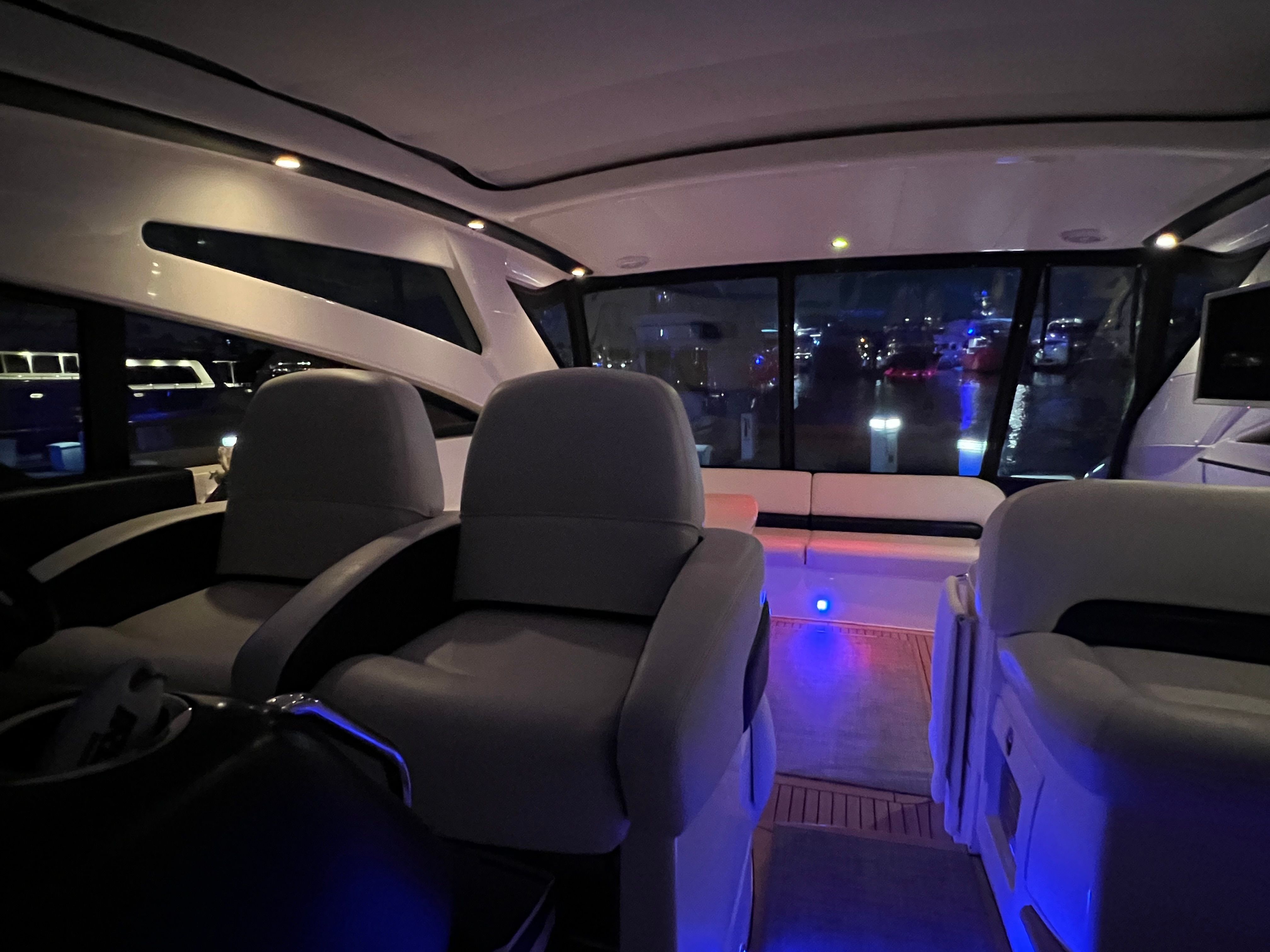2004 Viking Princess V58 - 51