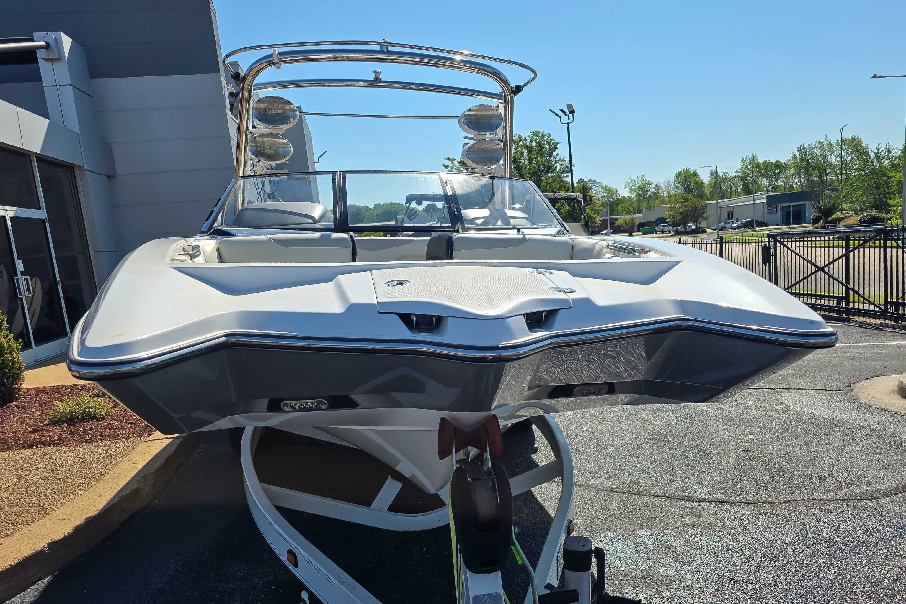 2013 Malibu Wakesetter 24 MXZ - 3