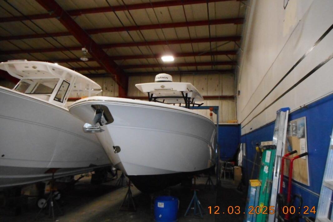 2023 Sea Fox 288 Commander