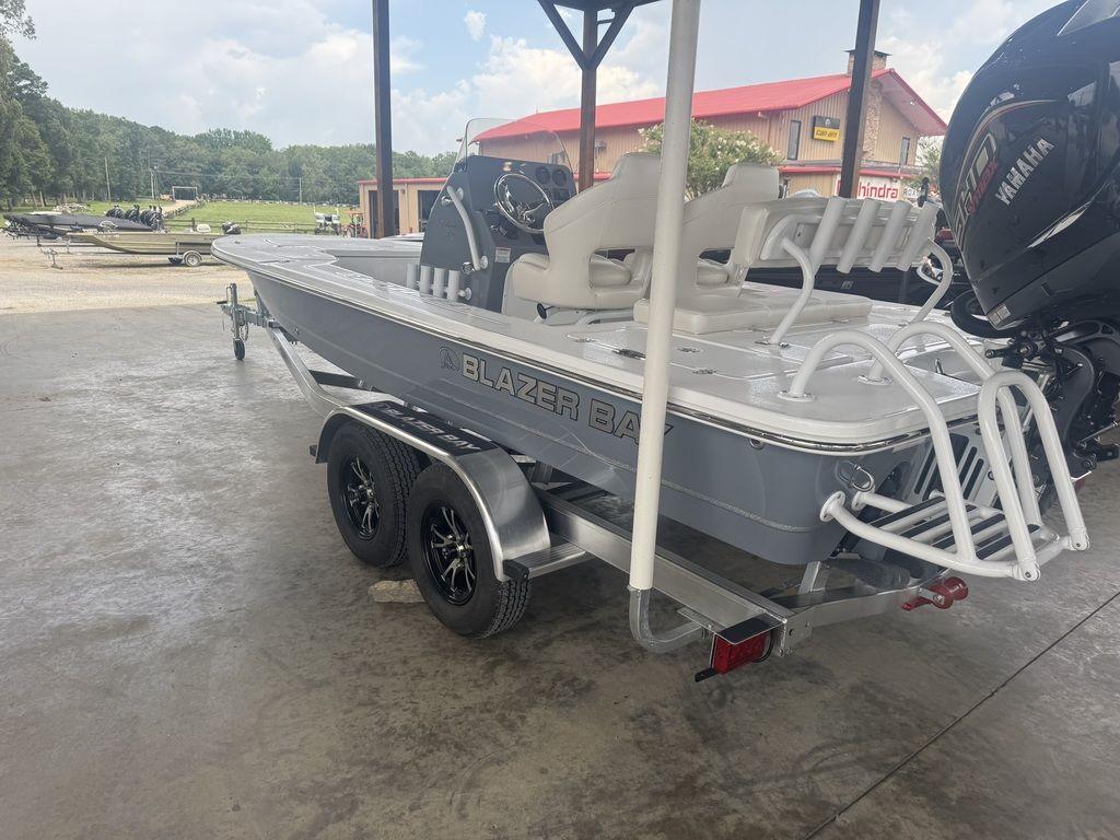 2026 Blazer 675 Ultimate Bay - 7